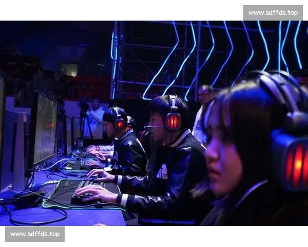 电竞赛事全程直播精彩呈现全球顶级战队激烈对抗实时互动抢先看